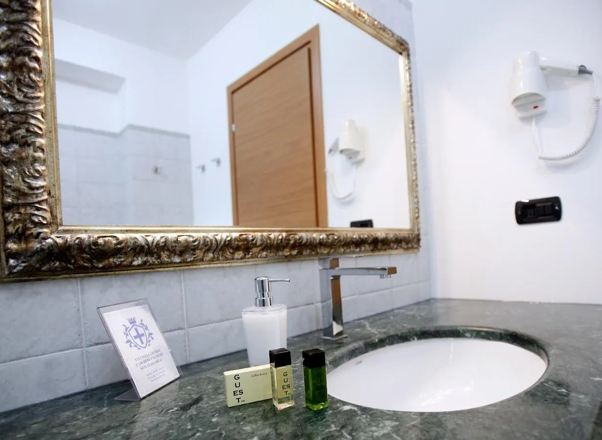 Luxury Room Vittorio Emanuele II Lipari  Guest house Lipari (Isola Lipari)
